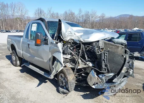 2014 Ford F-250 Xlt z USA, uszkodzony, nr VIN 1FT7X2B60EEB19118